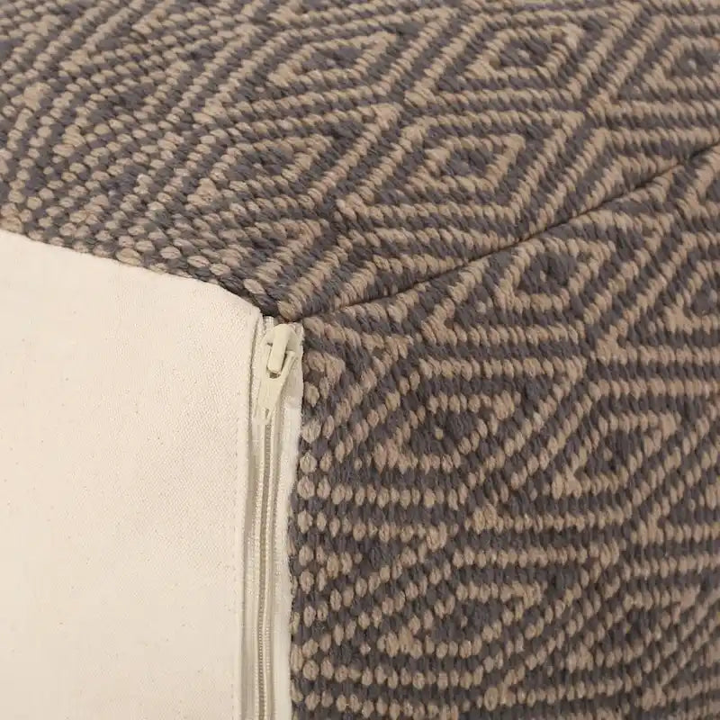 Pouf cubico in cotone lavorato a mano Boven