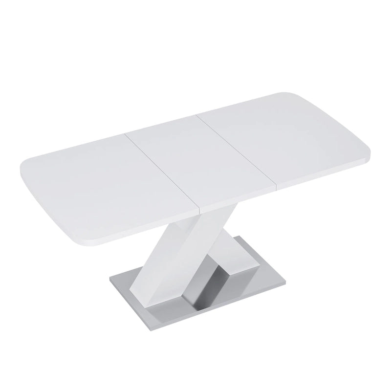 Stretchable Dining Table - N/A