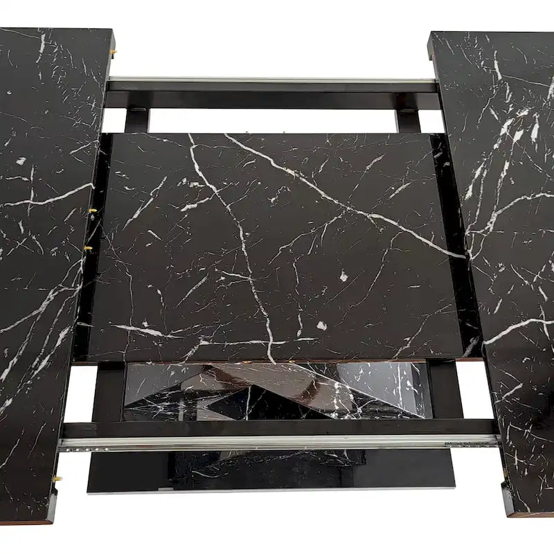 Stretchable Dining Table - N/A
