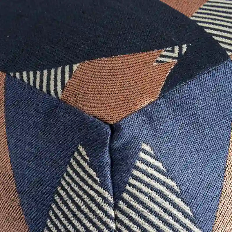 Kwadratowa pufa do wnętrz i na zewnątrz 18 x 18 x 18