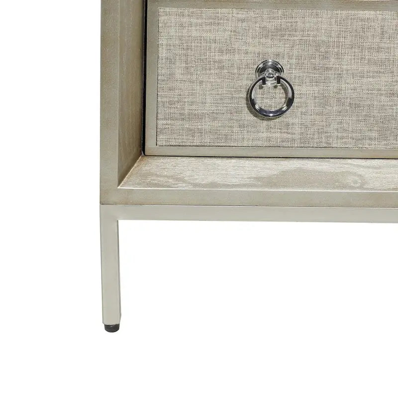 Cassettiera in legno con pannello frontale imbottito, 3 cassetti, piano a specchio e maniglie ad anello - Beige